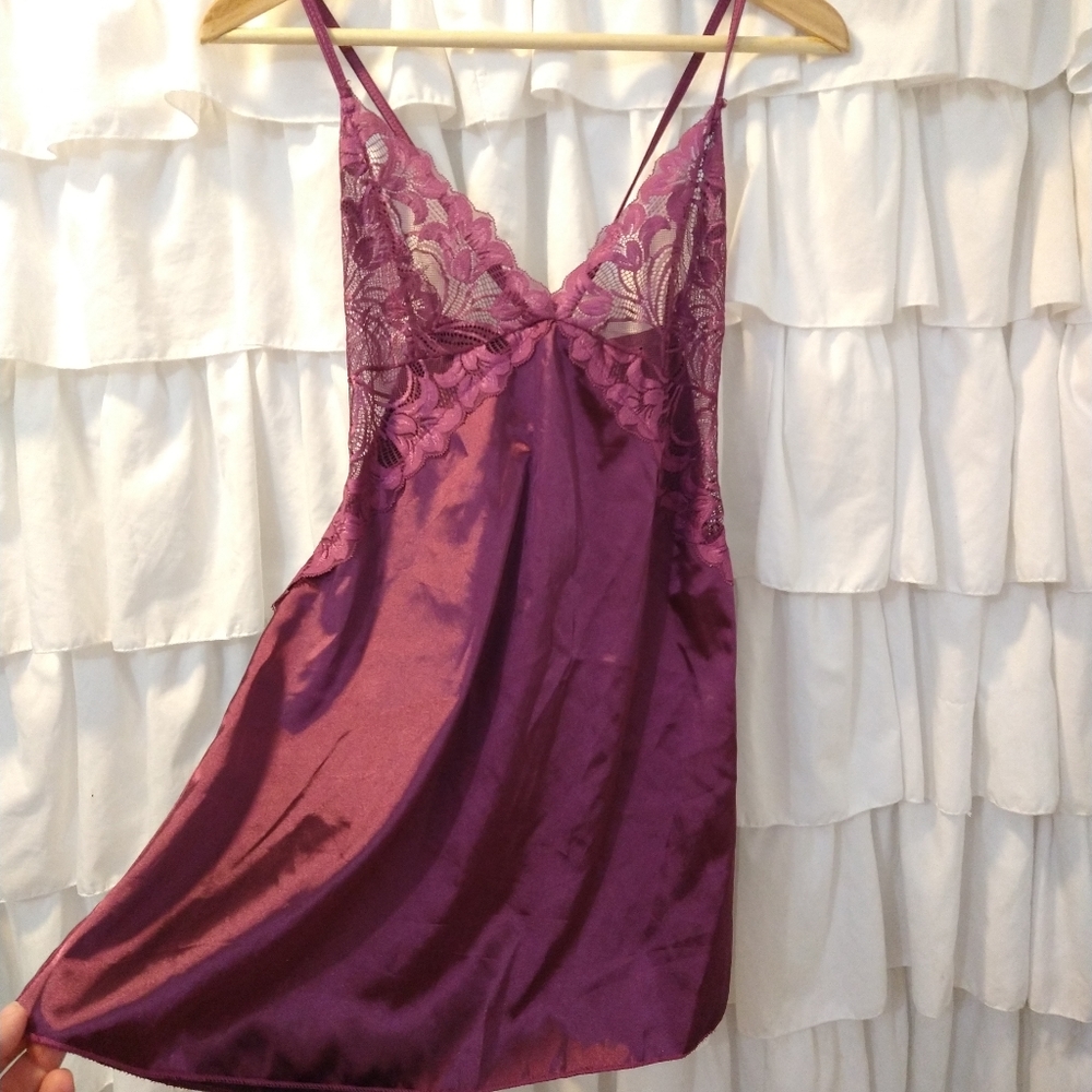 NWOT Stunning AvidLove Lace Nightie/Lingerie